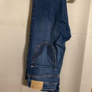 Hollister skinny jeans
